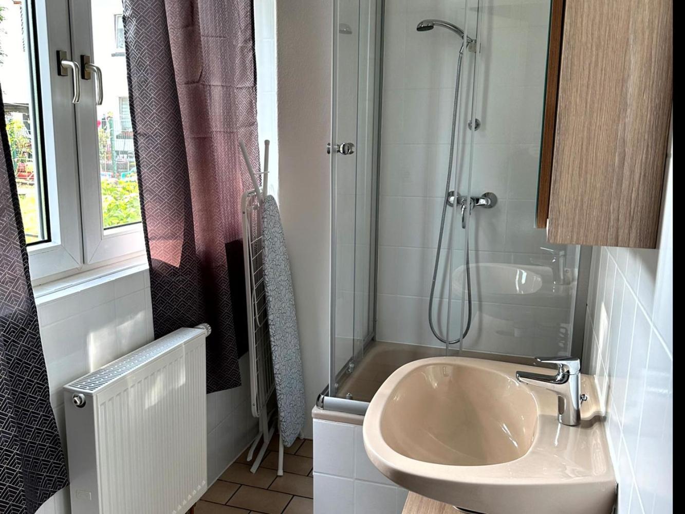 Cozy Apartment With Garden In Gelsenkirchen Dış mekan fotoğraf